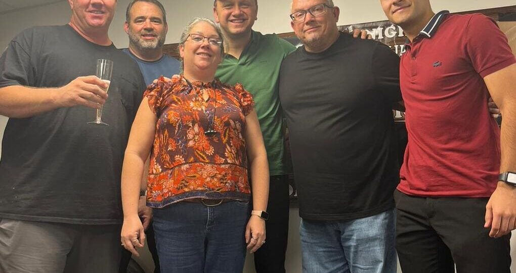 Mike Attias: 7 estrategias para integrar equipos en adquisiciones