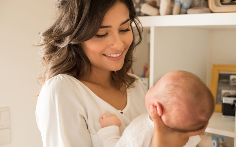 Transparencia y apoyo: cómo elegir tu agencia de subrogación desde Guatemala